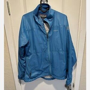 Patagonia women’s windbreaker jacket Size M